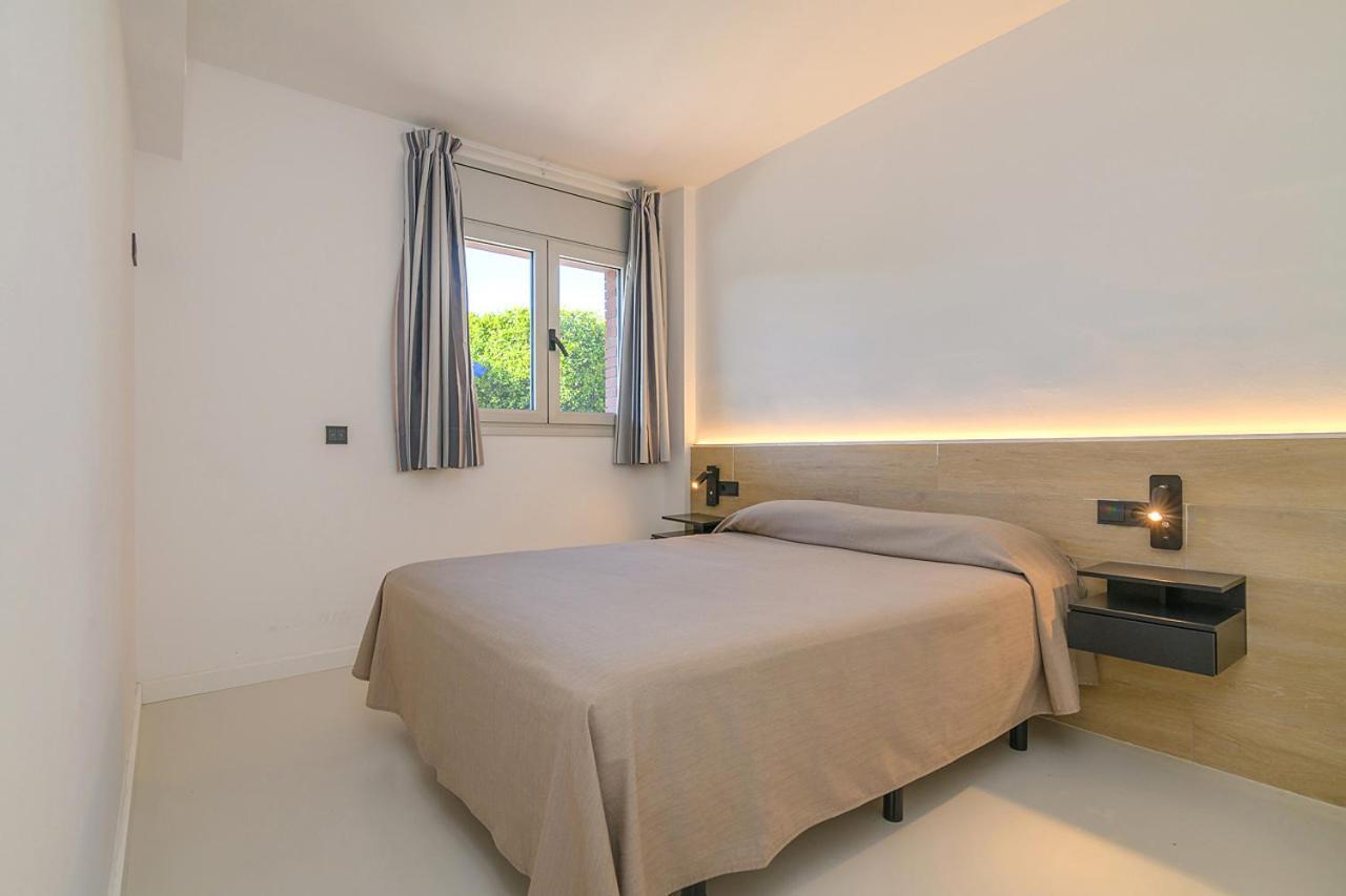 Aparthotel Marsol Castelldefels Exterior foto