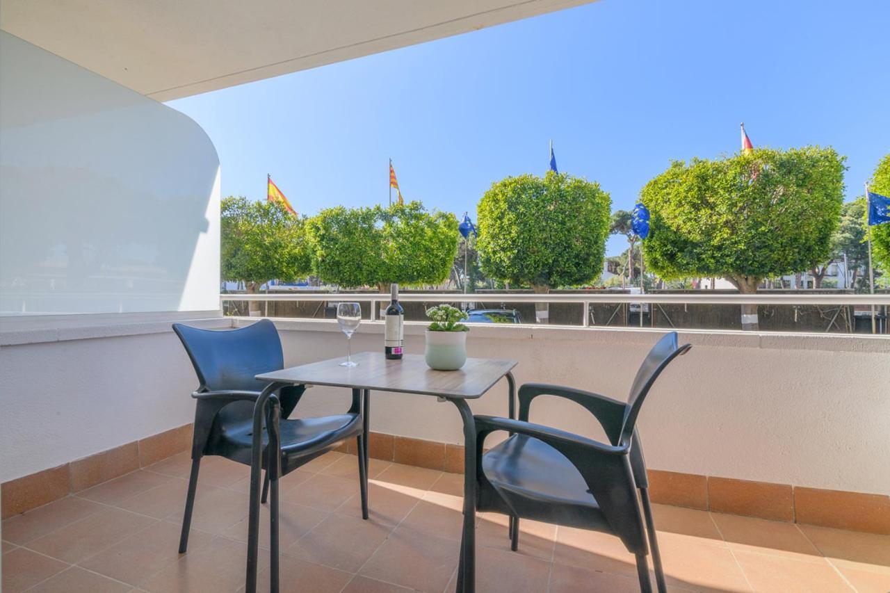 Aparthotel Marsol Castelldefels Exterior foto